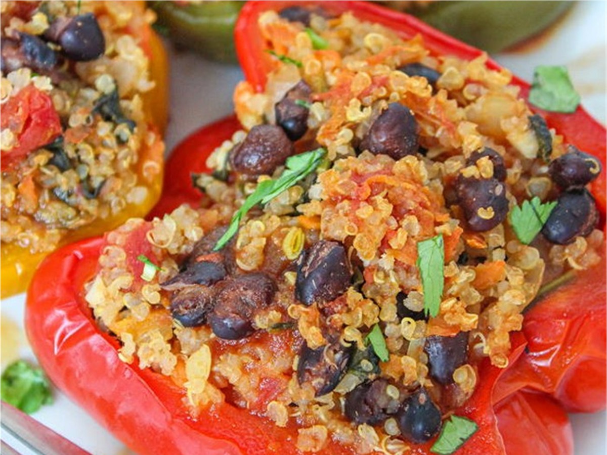 Crunchy quinoa tabbouleh, a gluten-free dish idea